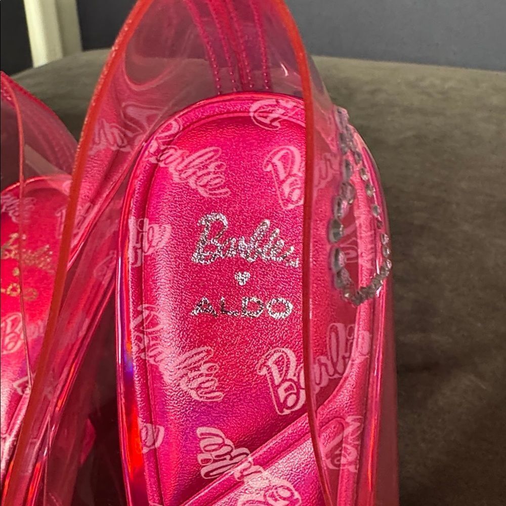 Barbie x ALDO Barbiestessy Collection Pink Translucent Pointed Toe Pumps 9 NEW - Picture 13 of 16